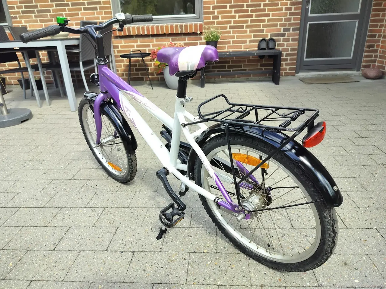 Billede 3 - Pigecykel 6-8 år
