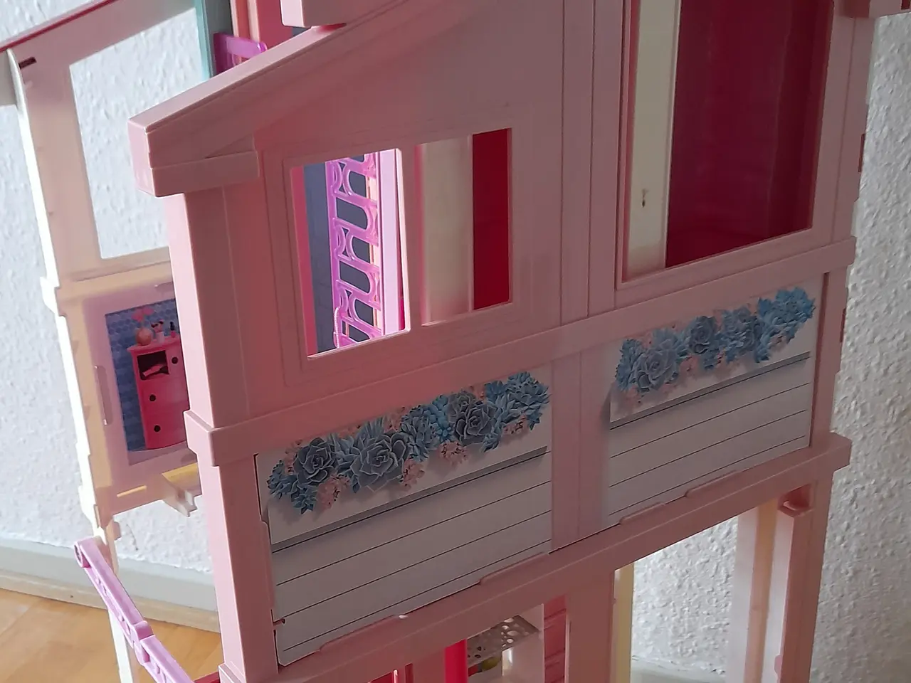 Billede 6 - Barbie Malibu dukkehus.