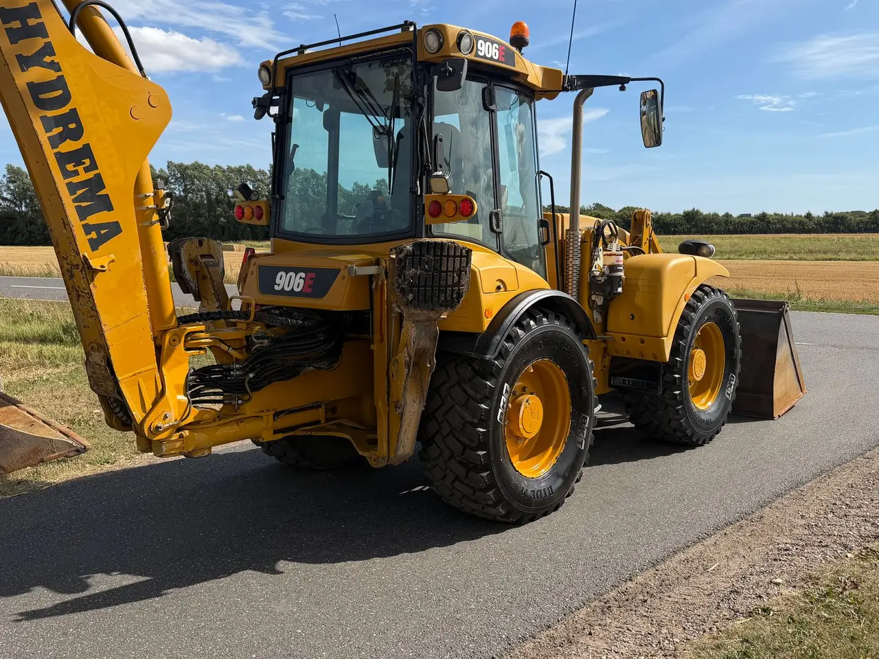 Billede 5 - Hydrema 906E Flot brugt rendegraver med Engcon rotortilt, centralsmøring mm