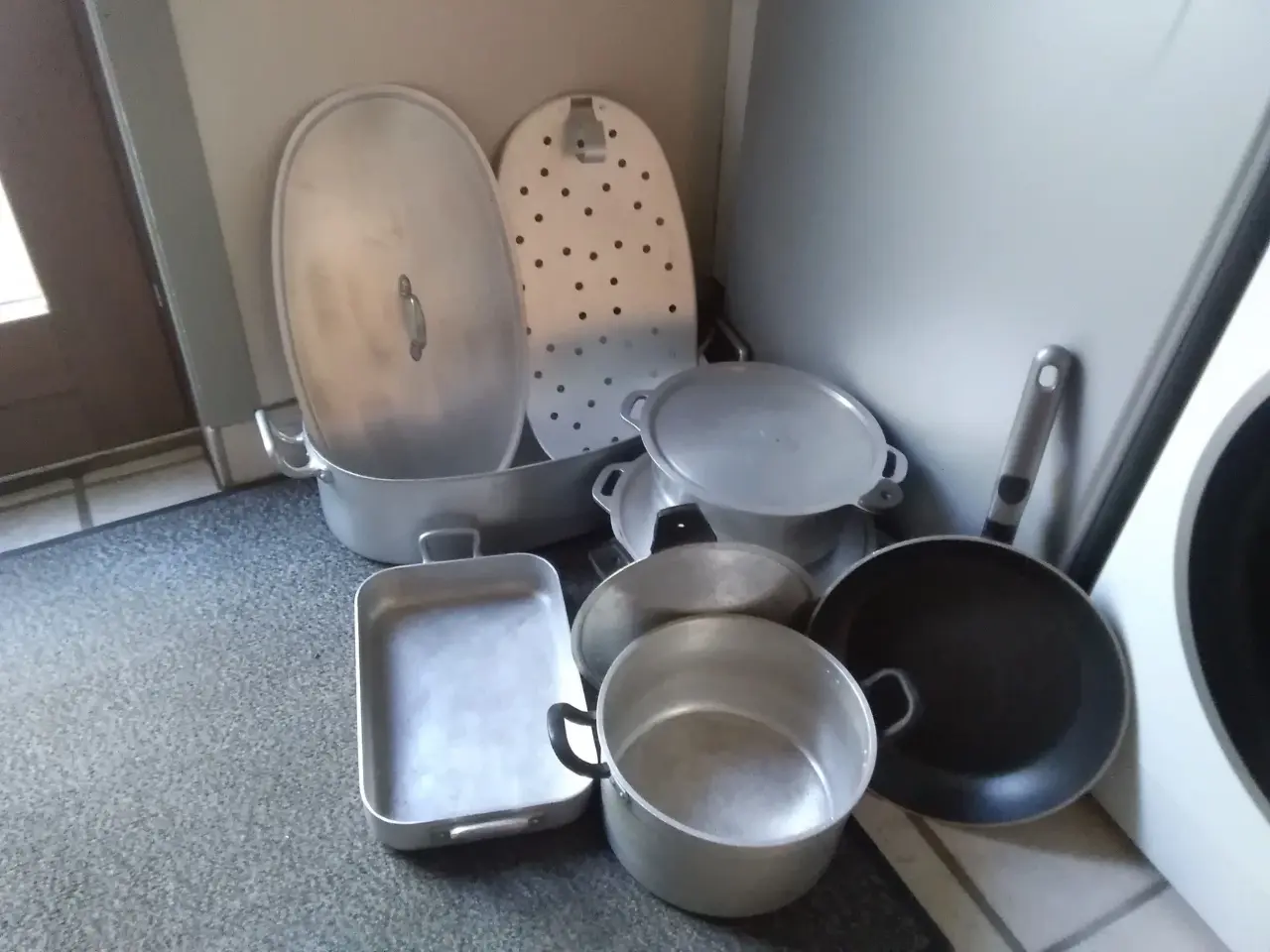 Billede 1 - Gryde, pande og bræddepande