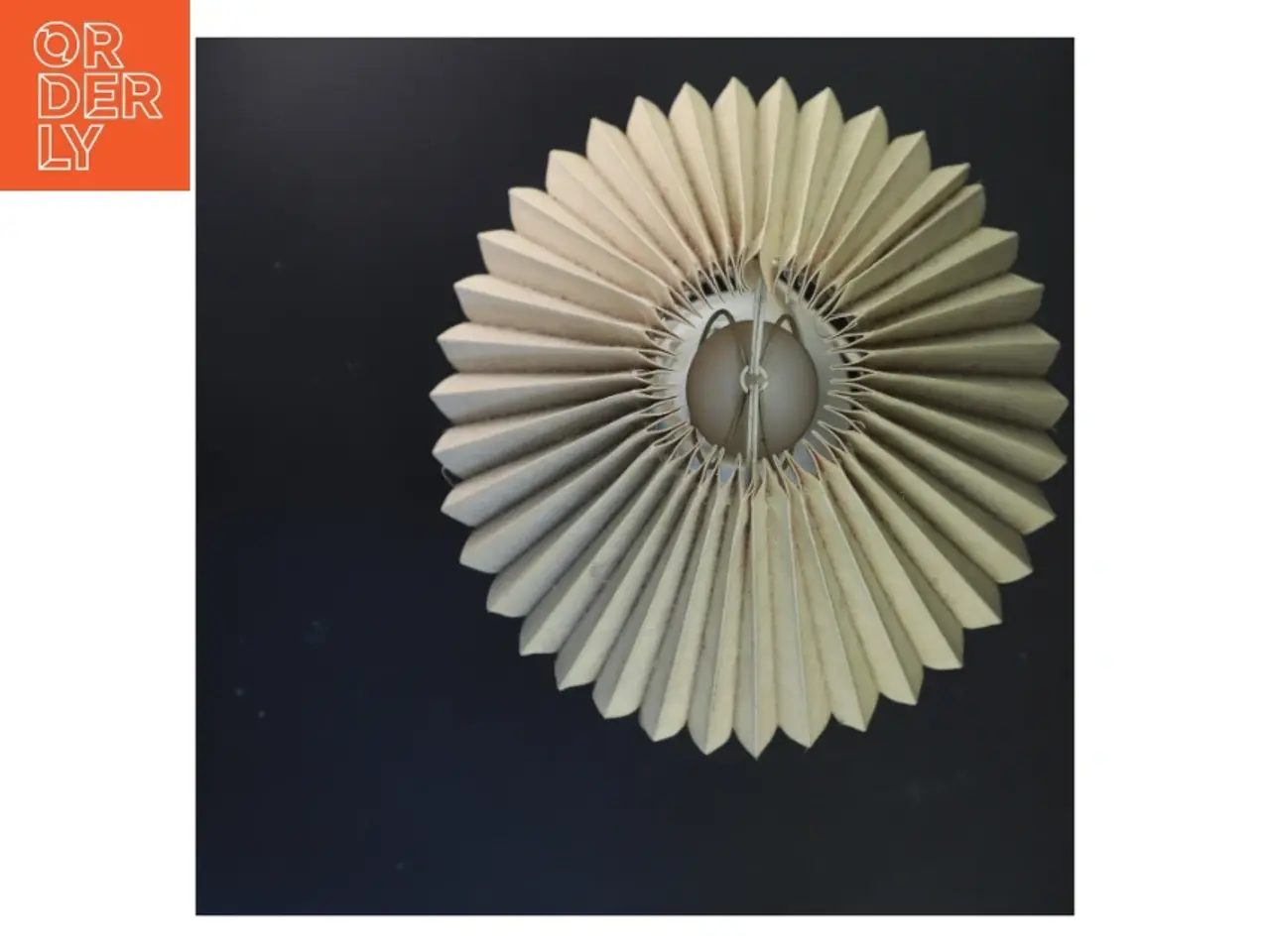 Billede 3 - Retro bordlampe med folde lampeskærm (str. 38x26 cm)
