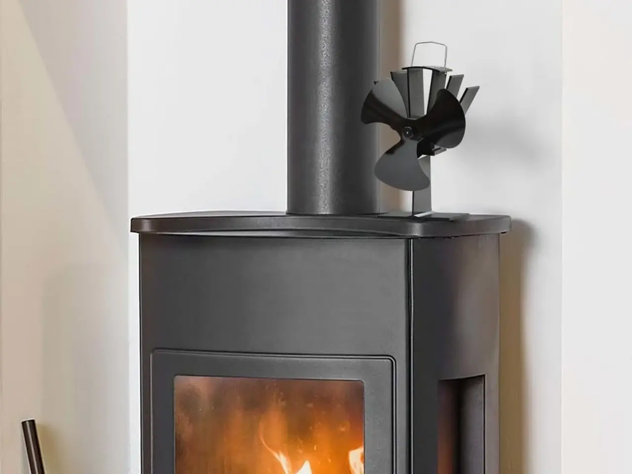 Billede 2 - Varmedrevet ovnventilator 3 blade sort