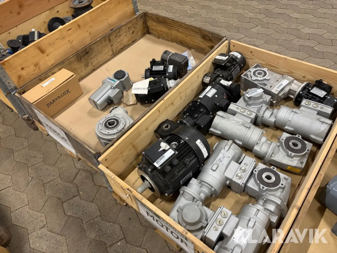 Billede 1 - Elmotorer og gearmotorer/gearkasser 2 paller
