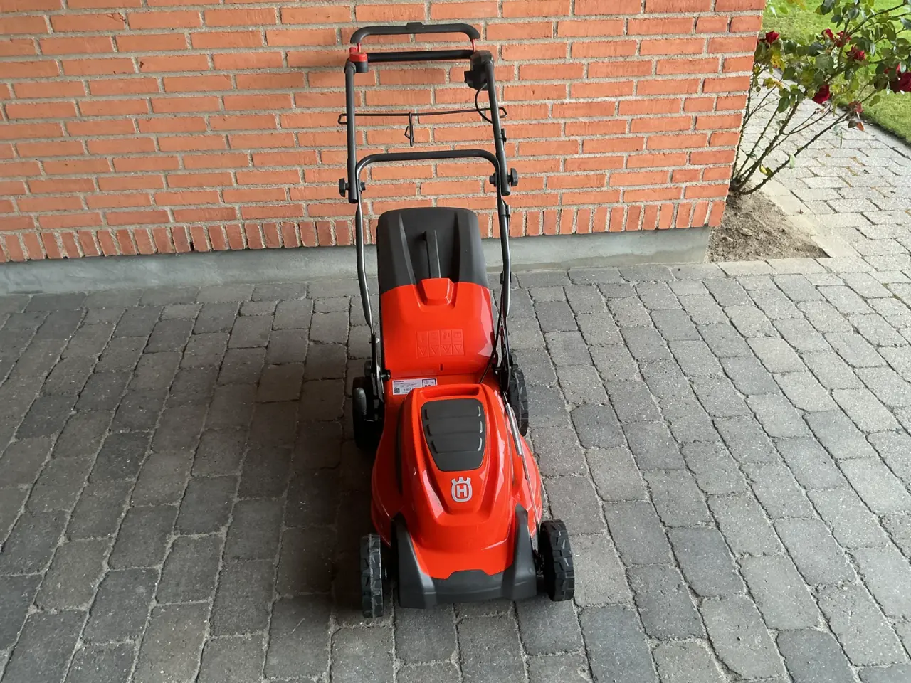 Billede 1 - Husqvarna LC 141 C
