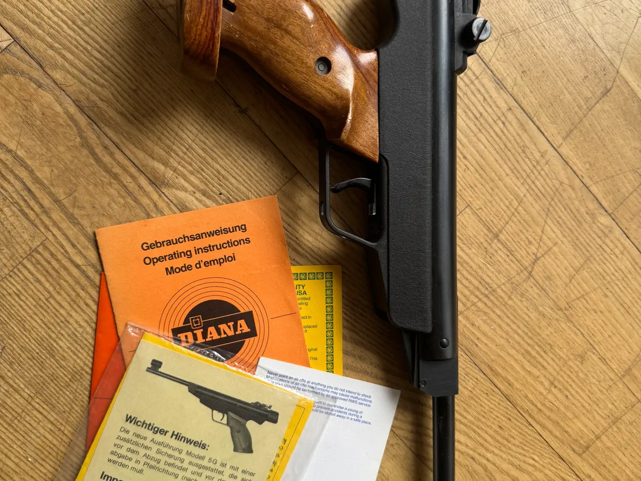 Billede 1 - Diana luftpistol mod. 5 G med ergonomisk skæfte