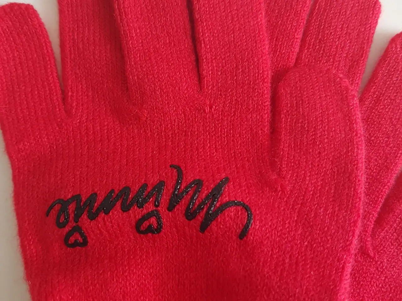 Billede 2 - Hue og handsker, Minnie Mouse