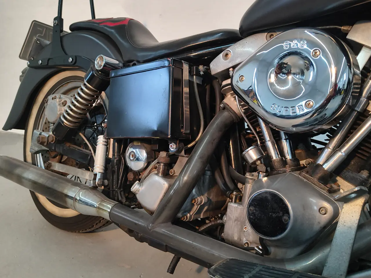 Billede 6 - Velholdt og lettere ombygget 1979 Harley Davidson