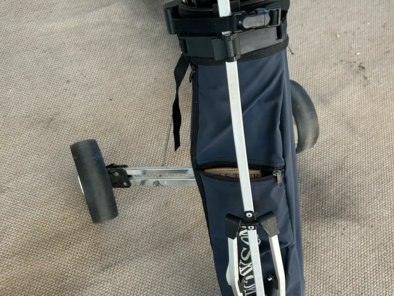 Billede 2 - Komplet golfsæt med golfvogn og bag – Wilson & Cal