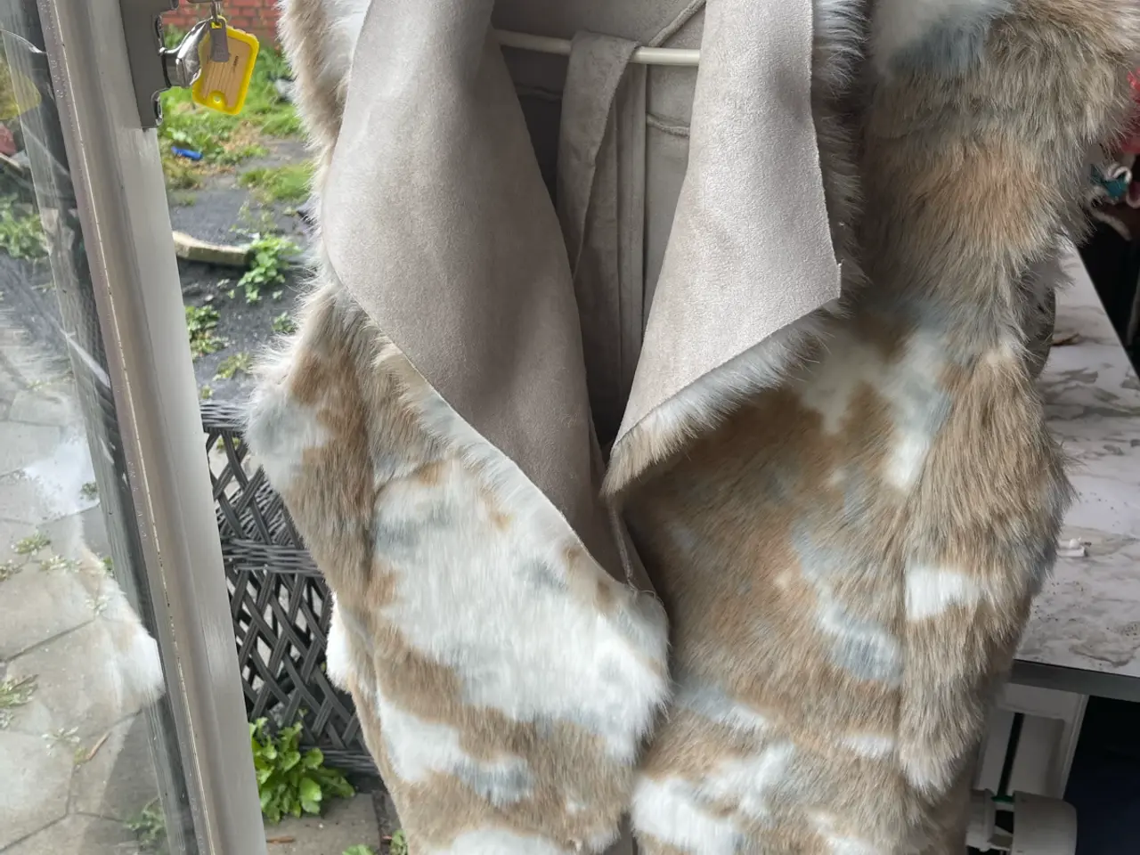 Billede 1 - Pels vest af kanin