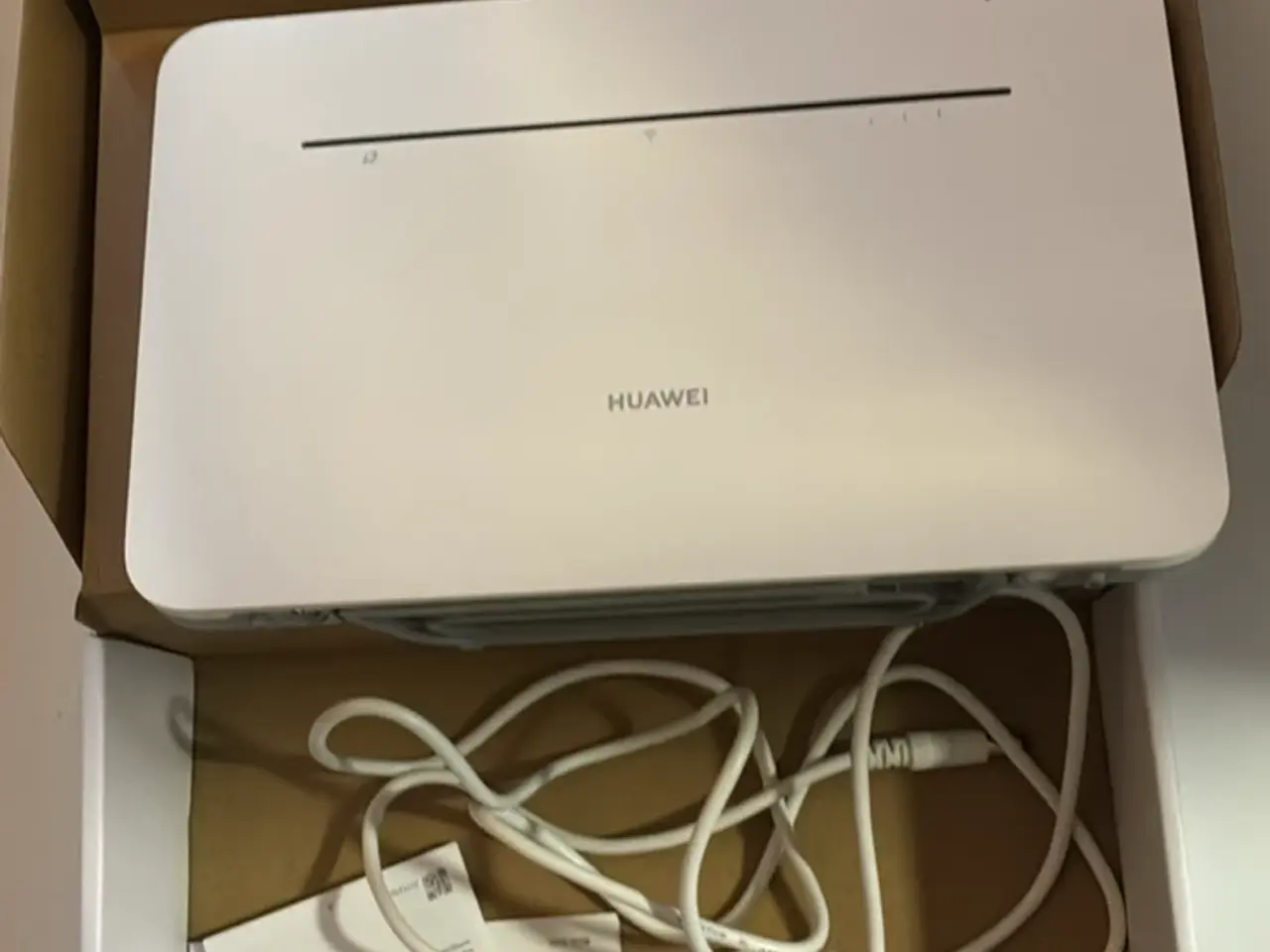 Billede 1 - Huawei 4G CPE 3 router hvid