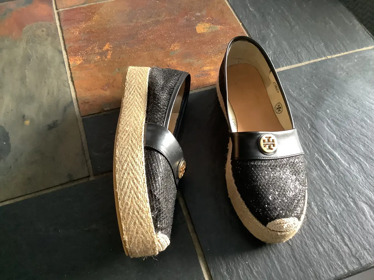 Billede 3 - Støvletter kr 50 - 1 par ballerina kr 50
