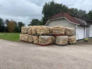 Brænde bøg gran og løvtræ