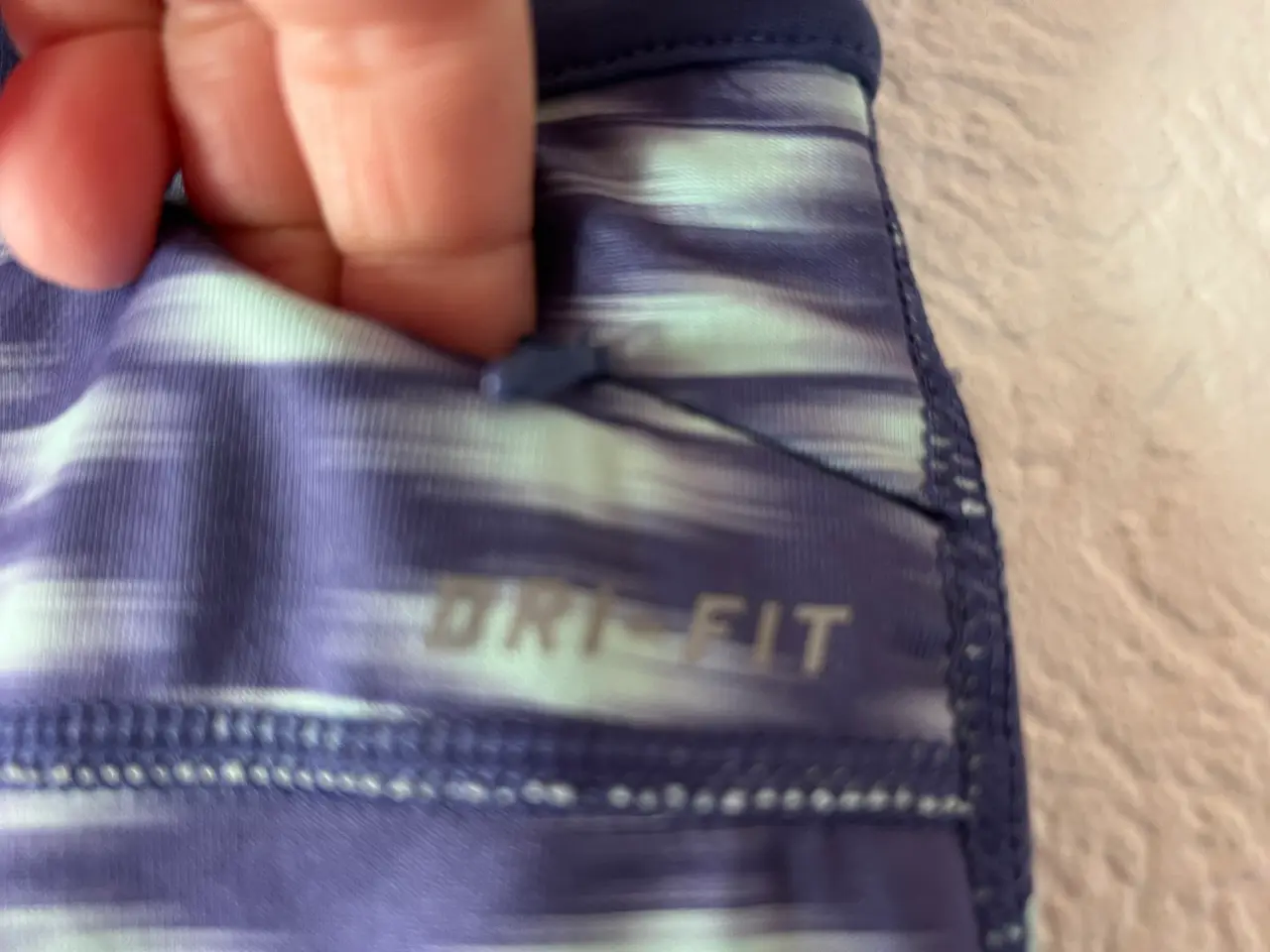 Billede 8 - Lilla/Turkis Nike 3/4 Løbebukser (Str. M)