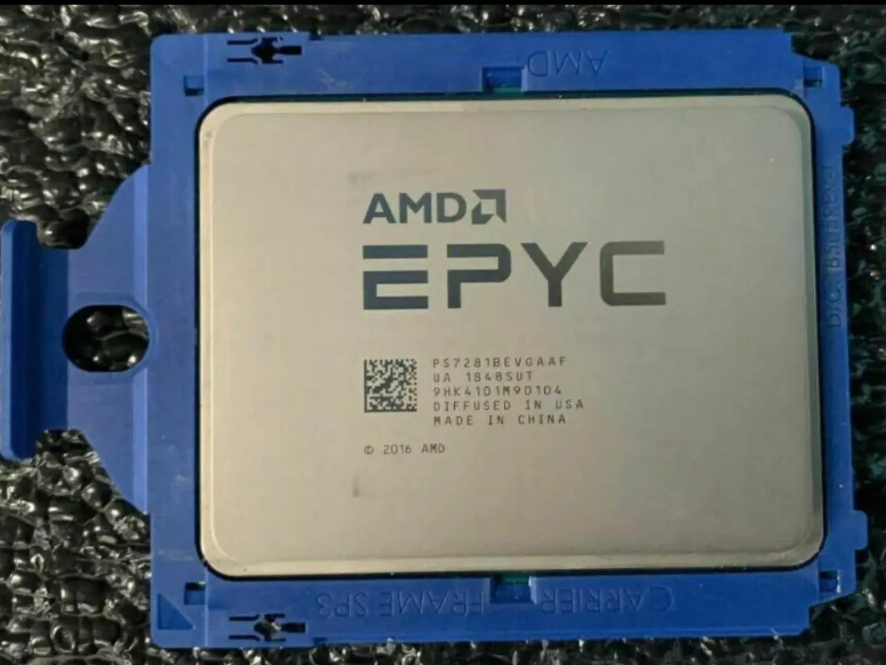 Billede 2 - AMD EPYC 7182 og Bundkort