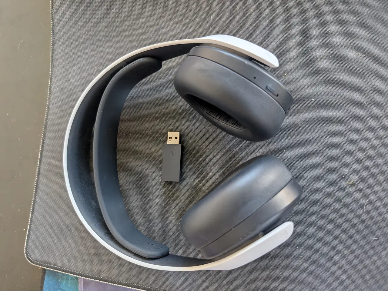Billede 1 - Sony pulse 3D Headset sælges