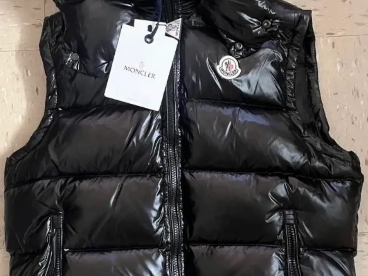 Billede 1 - Moncler jakke