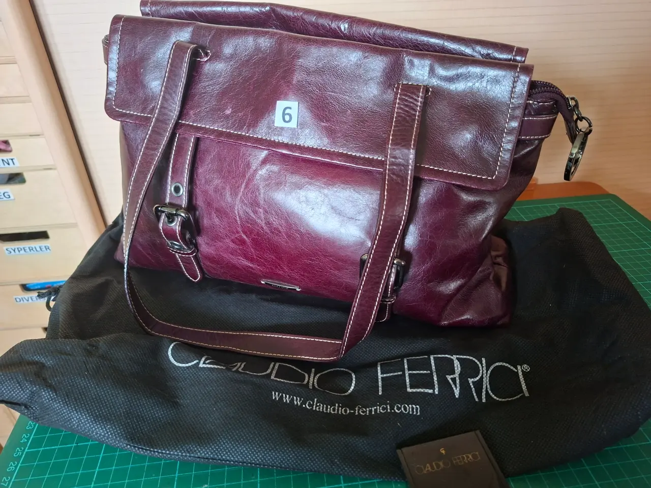 Billede 7 - Ny Bordeaux Claudio Ferrici Taske