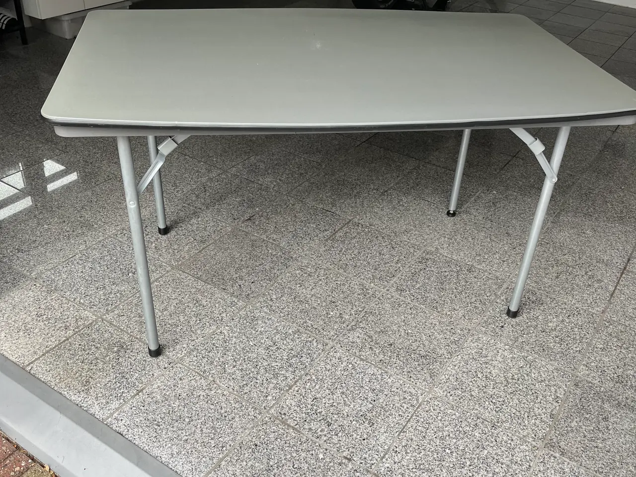 Billede 2 - Campingbord