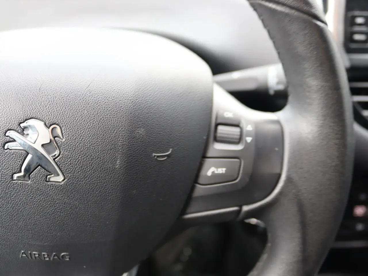 Billede 17 - Peugeot 208 1,6 BlueHDi 100 Active