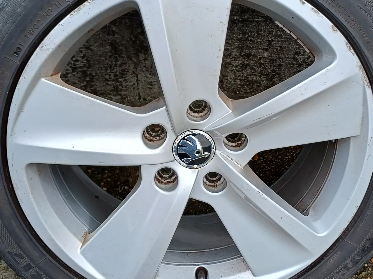 Billede 4 - 17" originale Skoda fælge