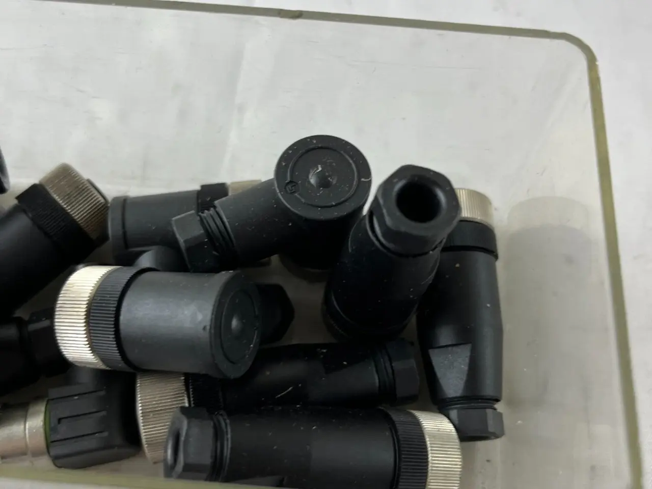 Billede 7 - M12 90° Angled Field Wireable Connectors parti
