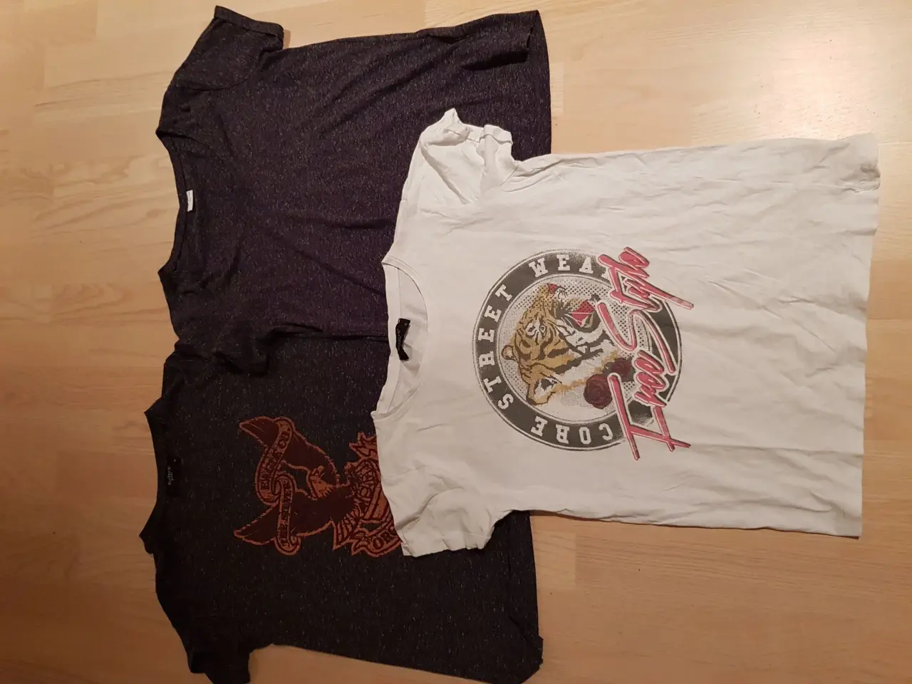 Billede 1 - T-shirt