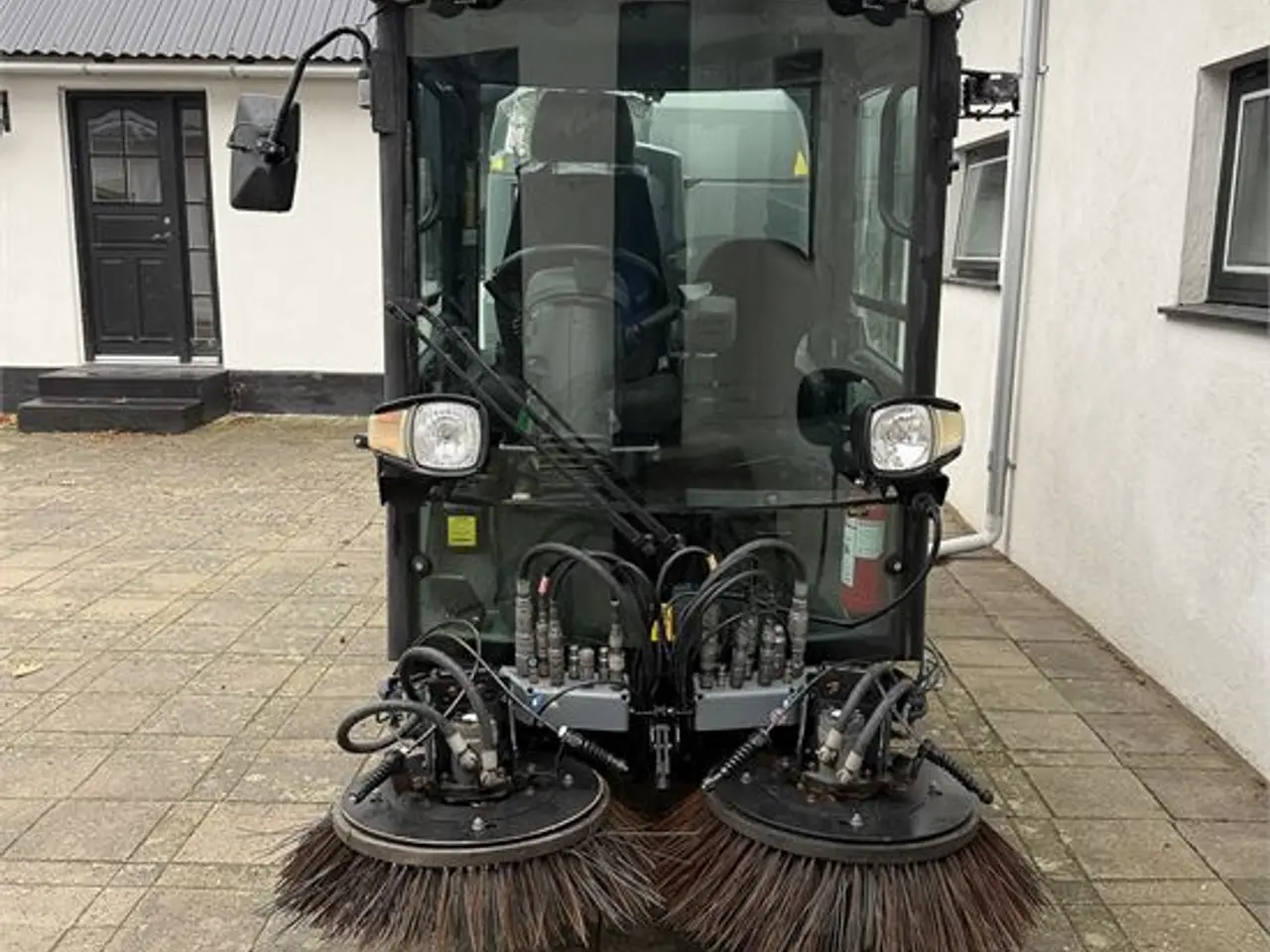 Billede 12 - Kärcher MC130 - Feje suge maskine / Sweeping suction machine - Video!!!