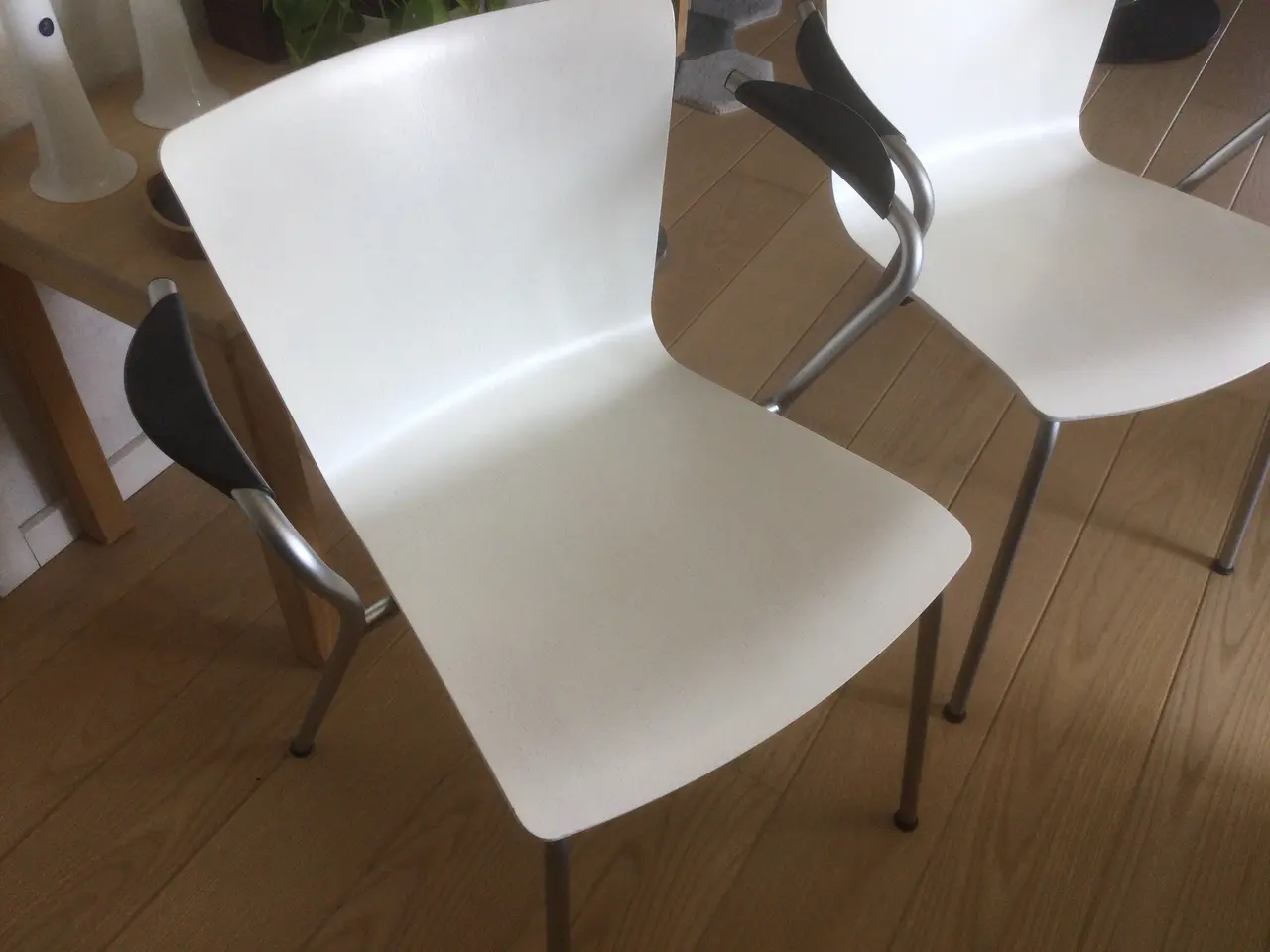 Billede 3 - 6 hvide Vico Magistretti , Fritz Hansen