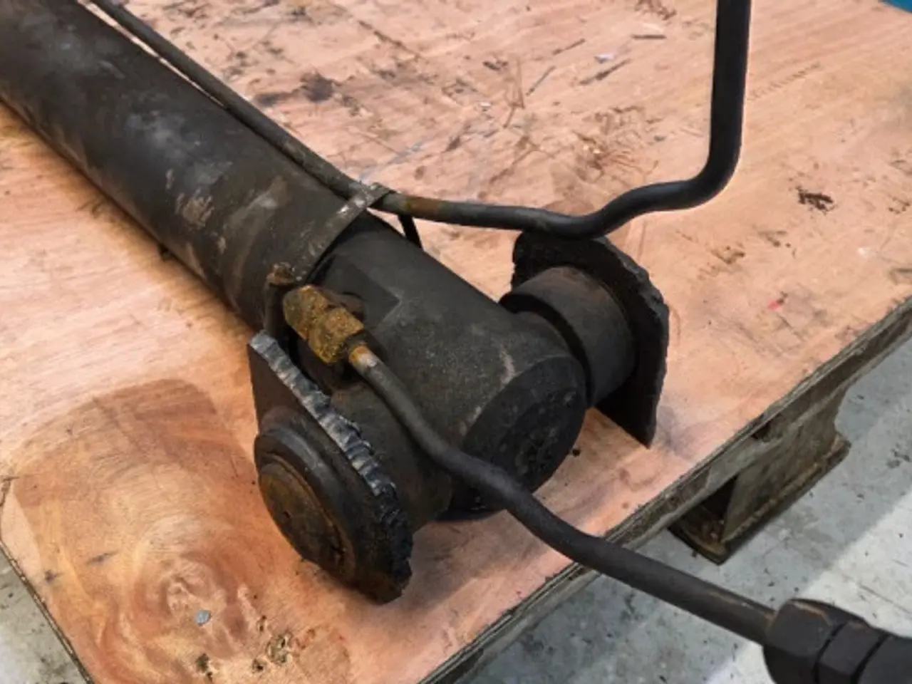 Billede 8 - New Holland LB110 Cylinder