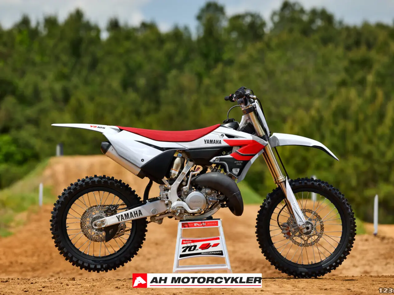 Billede 7 - Yamaha YZ 125 70 års Jubilæumsudgave