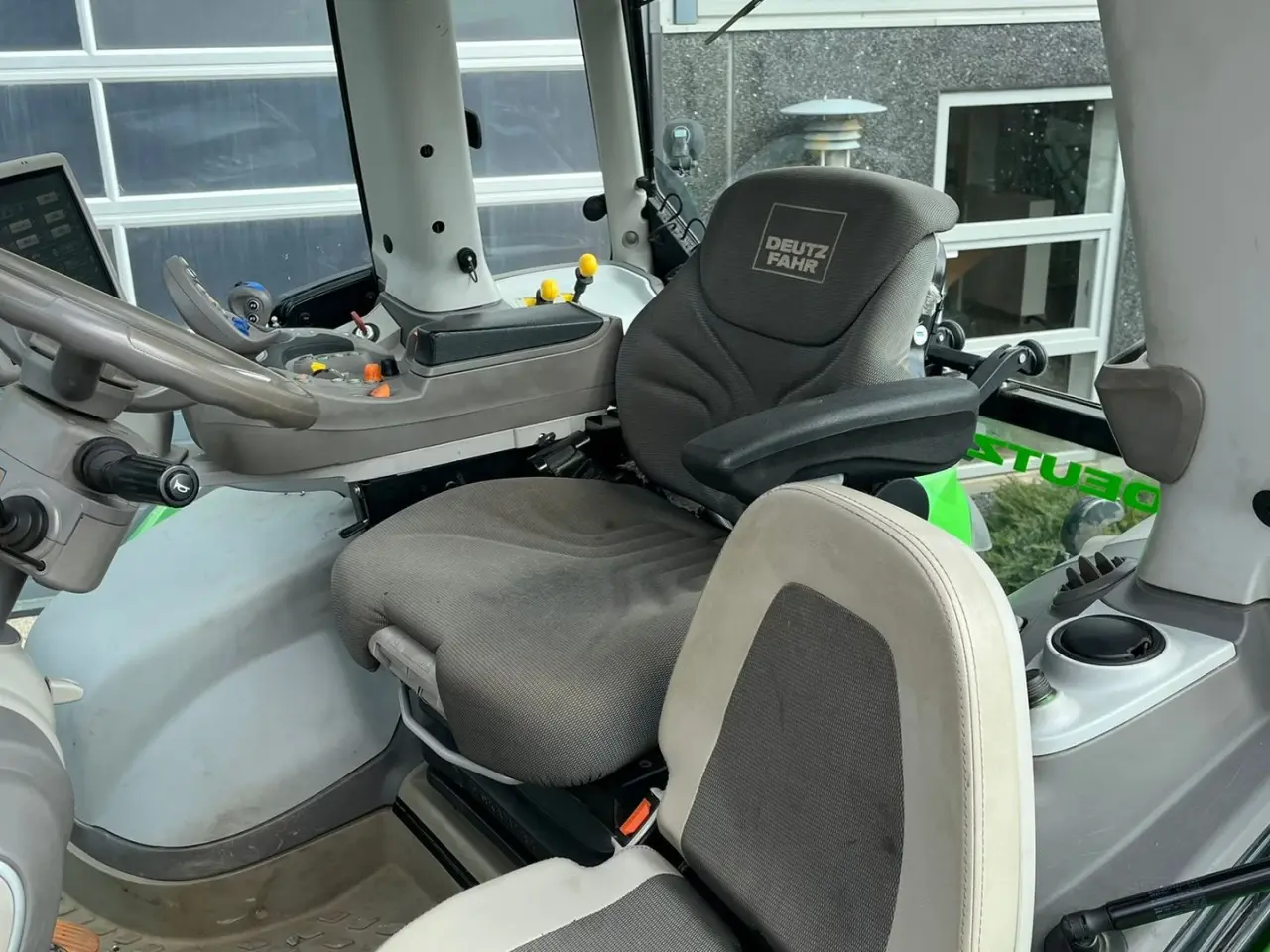 Billede 5 - Deutz-Fahr Agrotron 6215 TTV Med frontlift