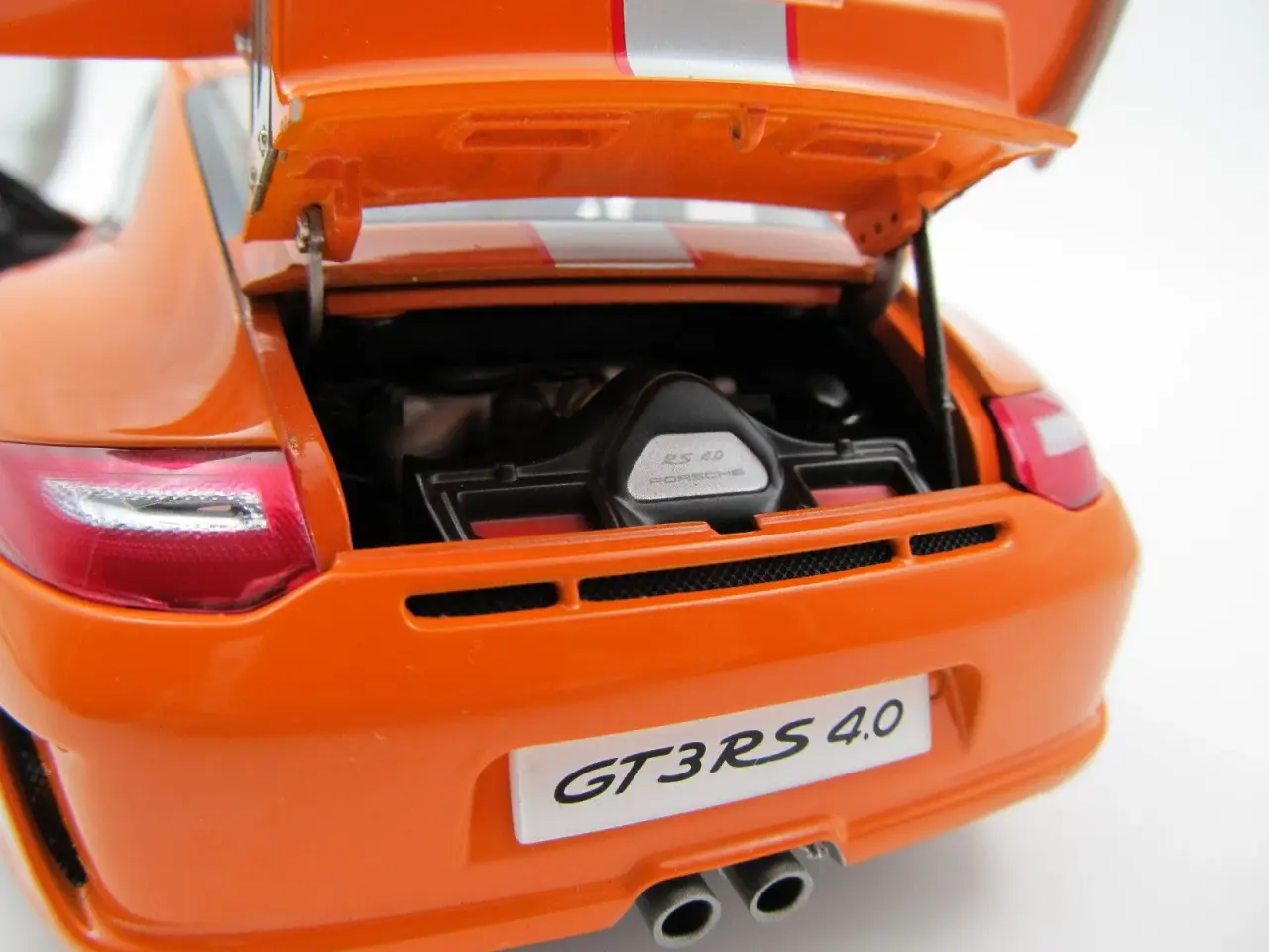 Billede 8 - 2011 Porsche 911 (997) GT3 RS 4,0 1:18 - AUTOart