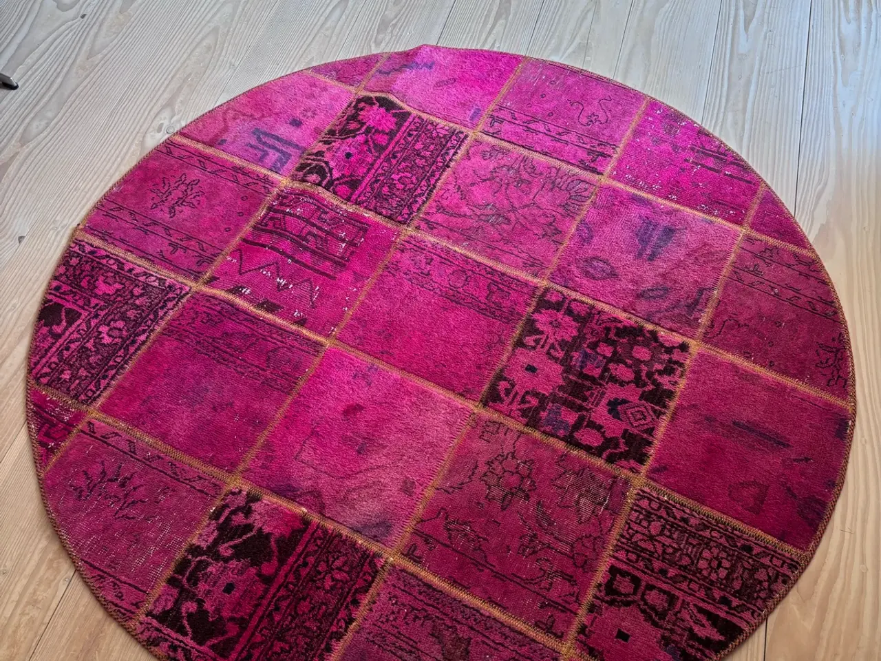 Billede 1 - Patchwork tæppe i pink