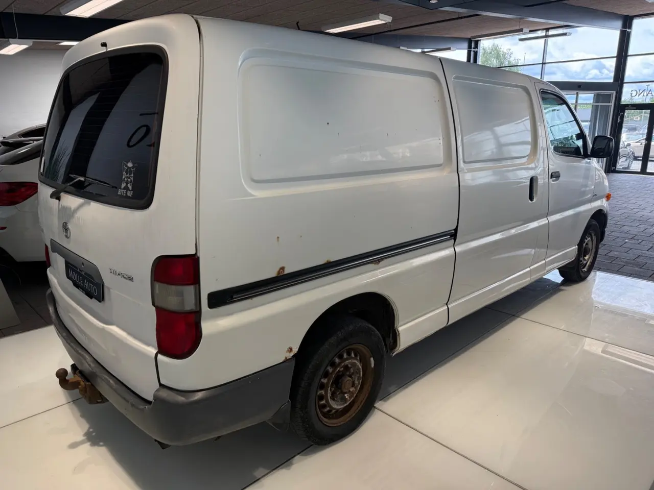 Billede 3 - Toyota HiAce 2,5 D-4D 88 Komfort lang
