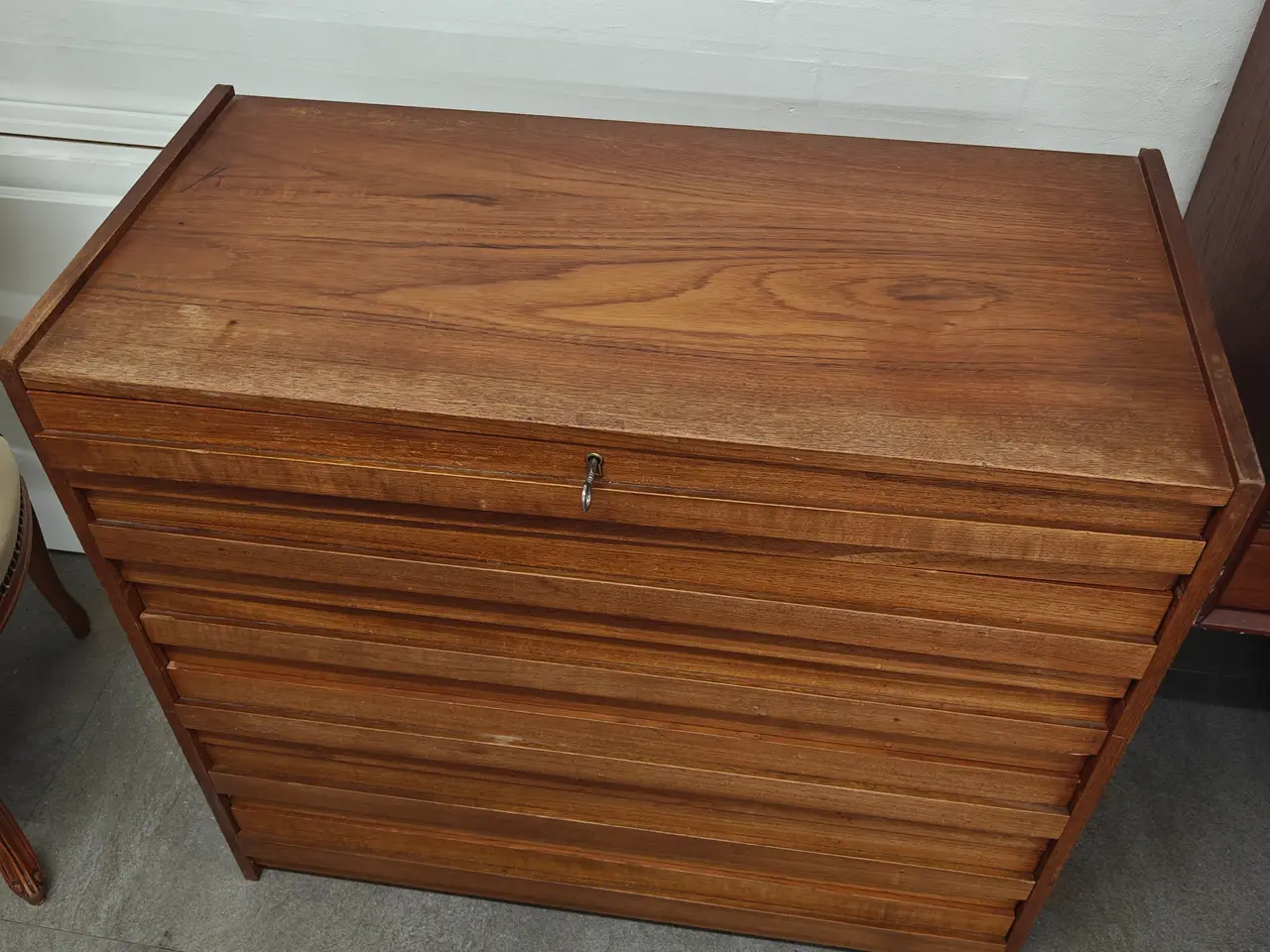 Billede 2 - Teak træ kommode