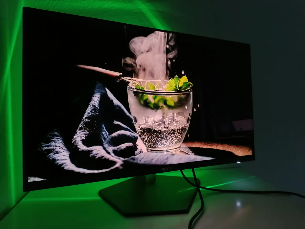 Billede 2 - 32" 4K QD-OLED 165Hz - AOC AGON PRO AG326UD