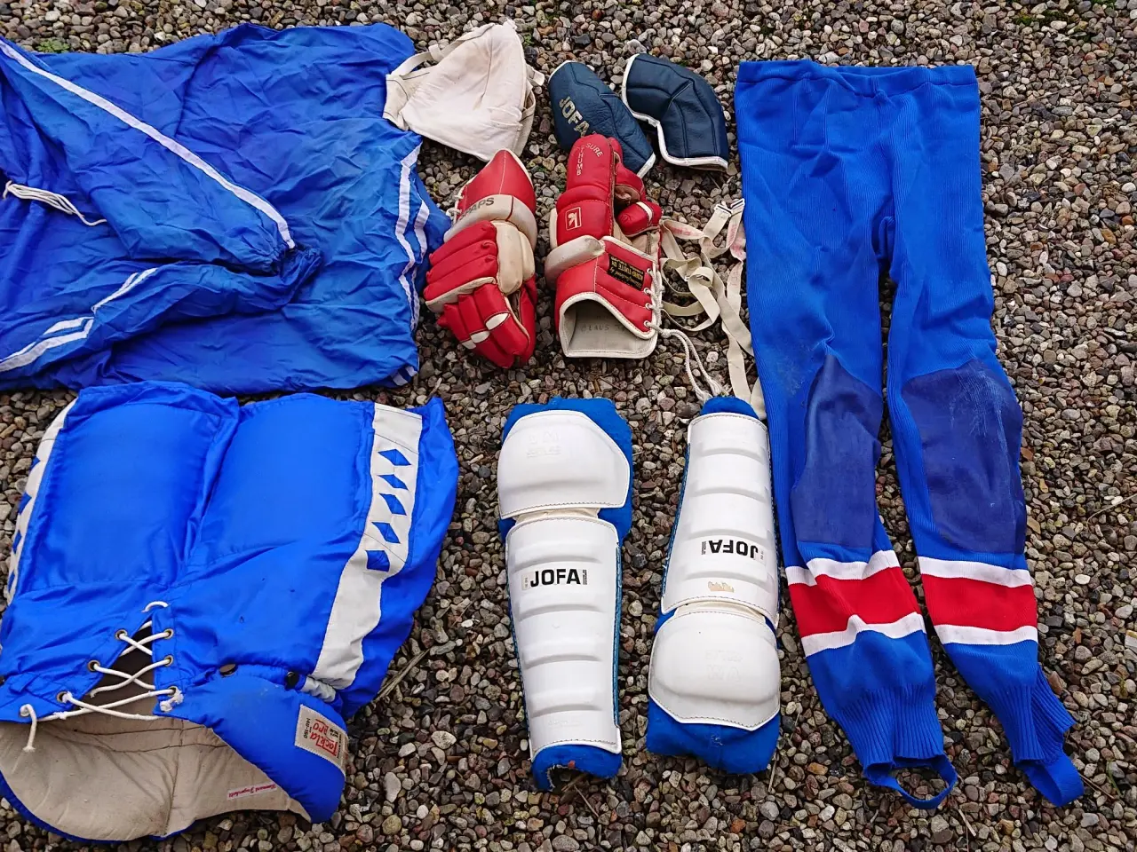 Billede 2 - Ishockey udstyr junior spiller