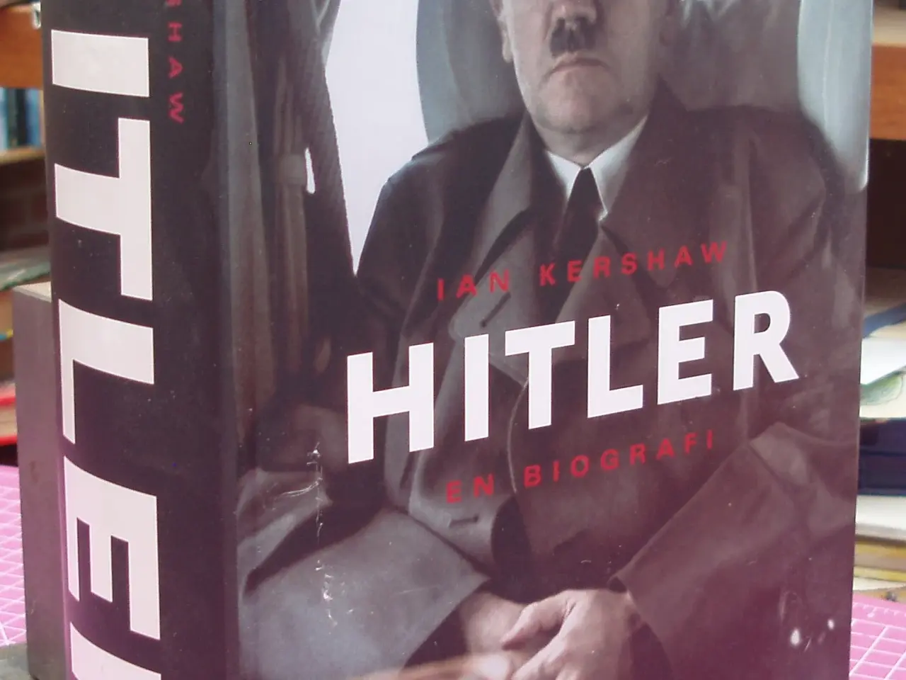 Billede 1 - Hitler, en biografi af Ian Kershaw