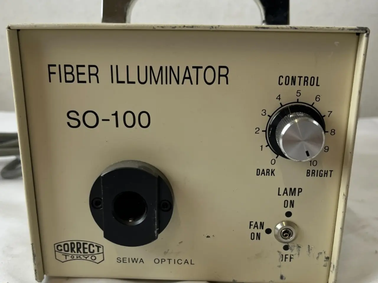 Billede 1 - Seiwa Optical SO-100 Fiber Illuminator 100W Light