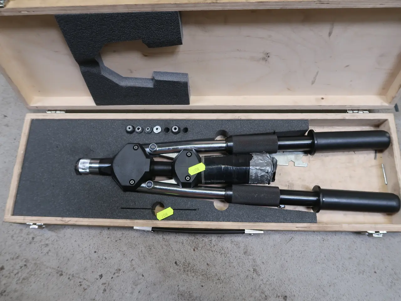 Billede 1 - Popnittetang TEXTRON