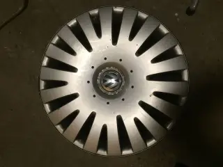 4 VW hjulkapsler 16 tommer