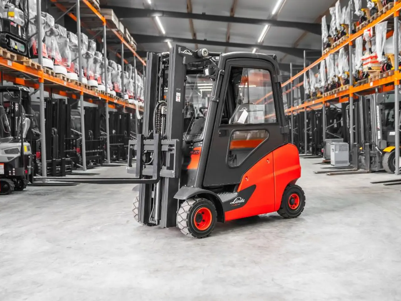 Billede 2 - Linde H 20 D-01 el-gaffeltruck - 2000 kg, 4625 mm, årg. 2017 - brugt