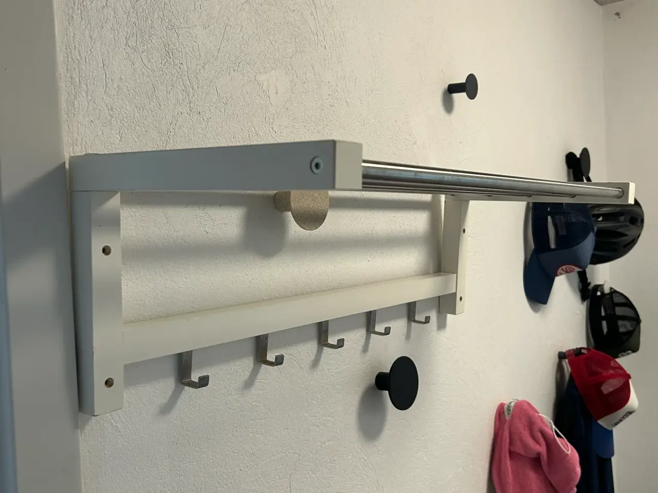 Billede 1 - IKEA knagerække