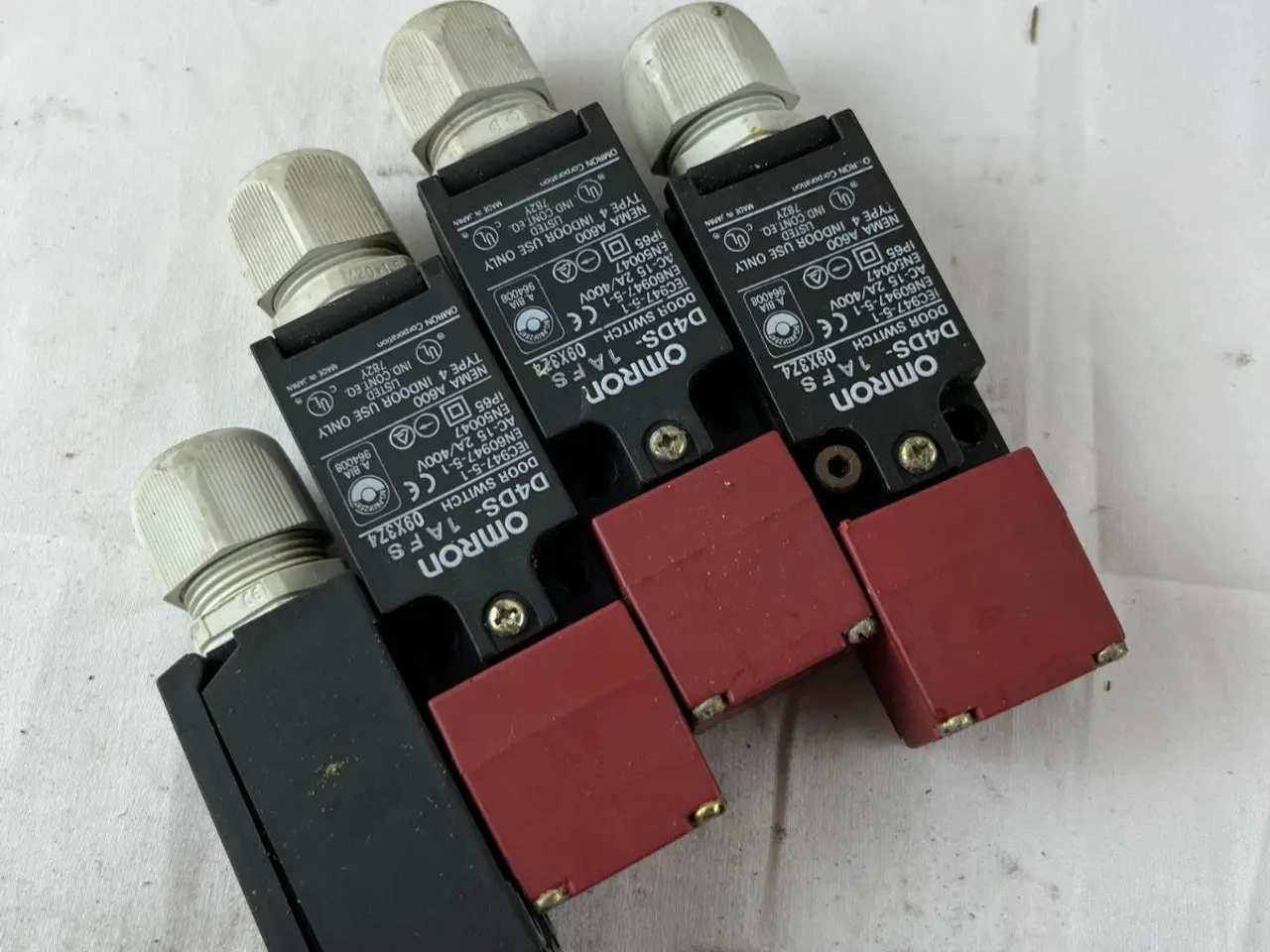 Billede 8 - parti 4x Omron D4DS-1AFS Safety Door Switches