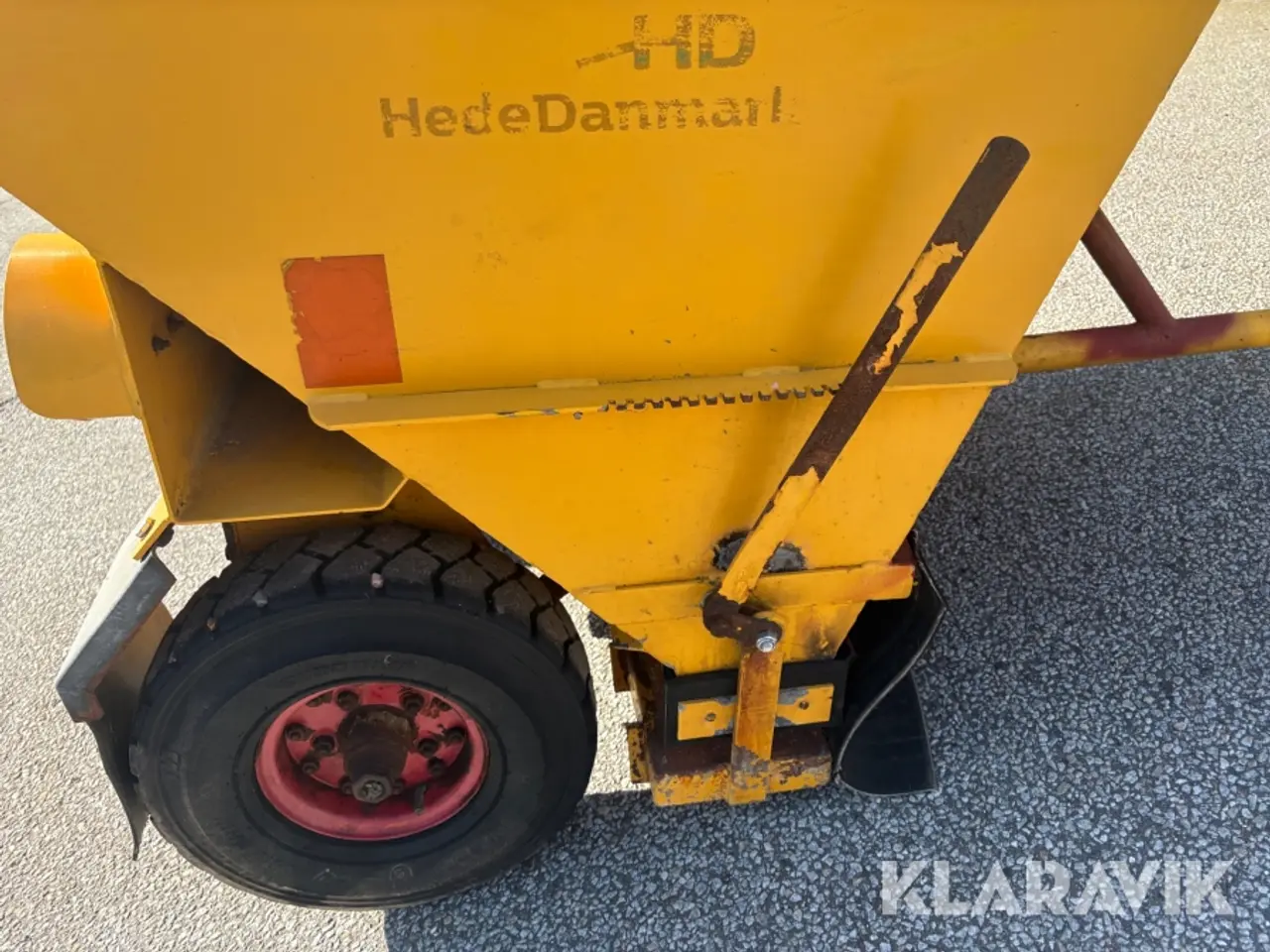 Billede 11 - Saltspreder Falköping T-6 E HYD