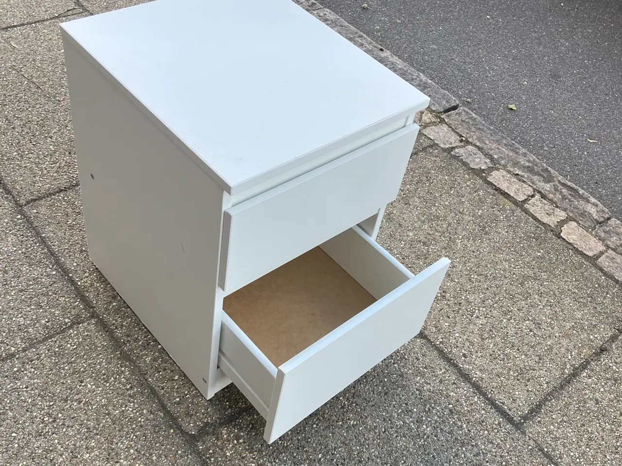Billede 4 - Ikea Natbord/kommode