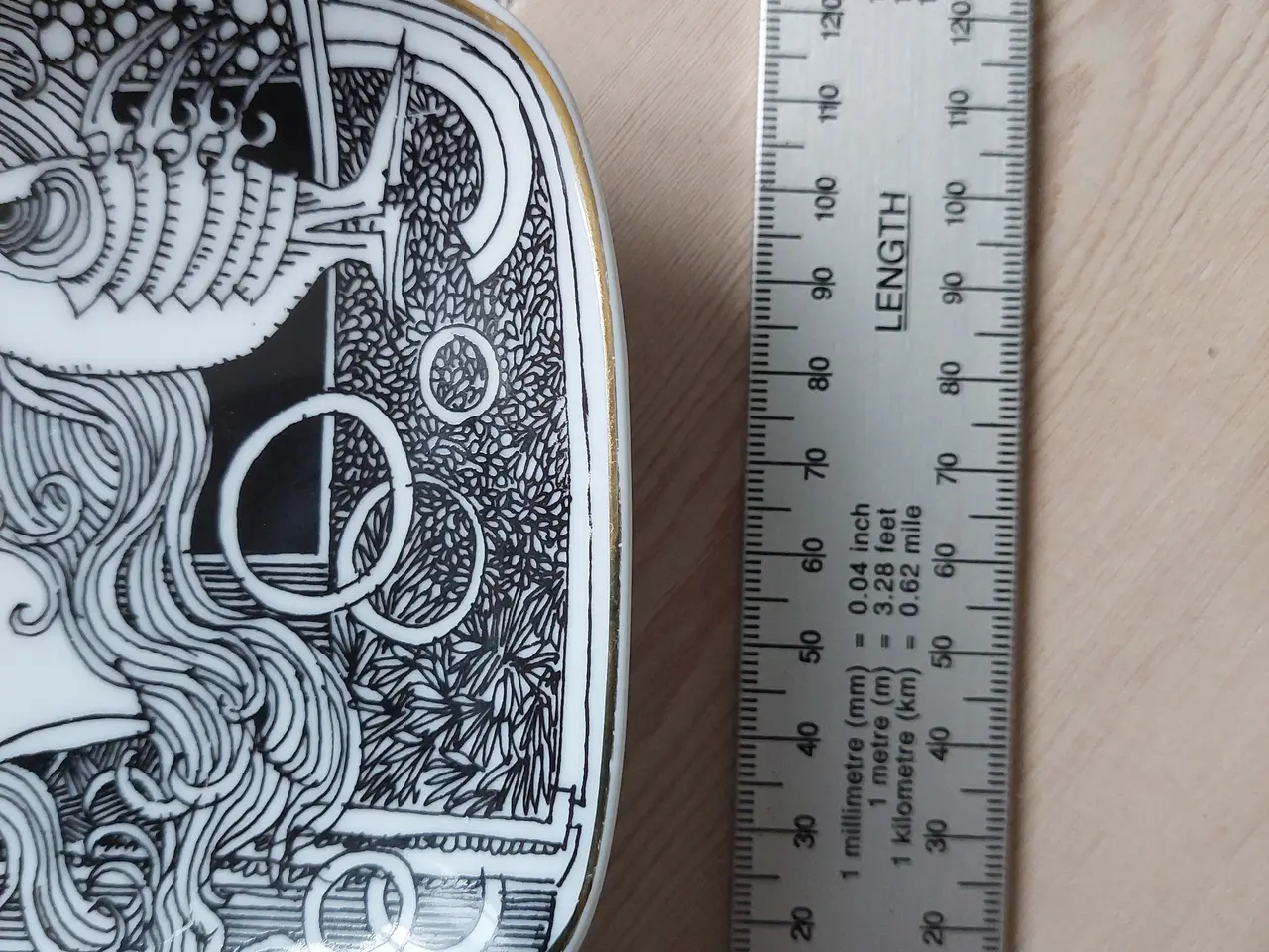 Billede 9 - Vintage Endre Szász porcelænsplatte (12x14,5)