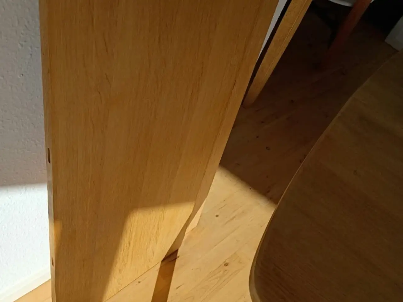 Billede 5 - Eksklusivt design bord I massiv egetræ