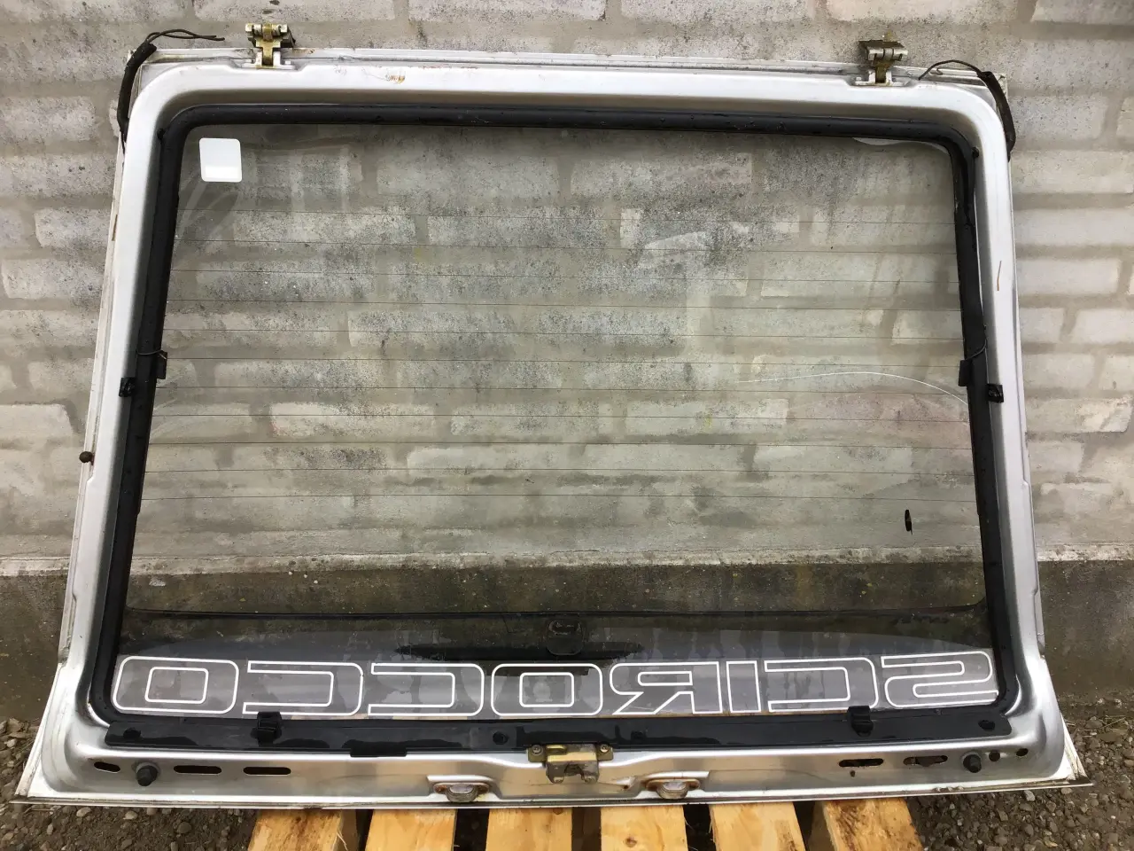 Billede 2 - Vw scirocco bagklap.