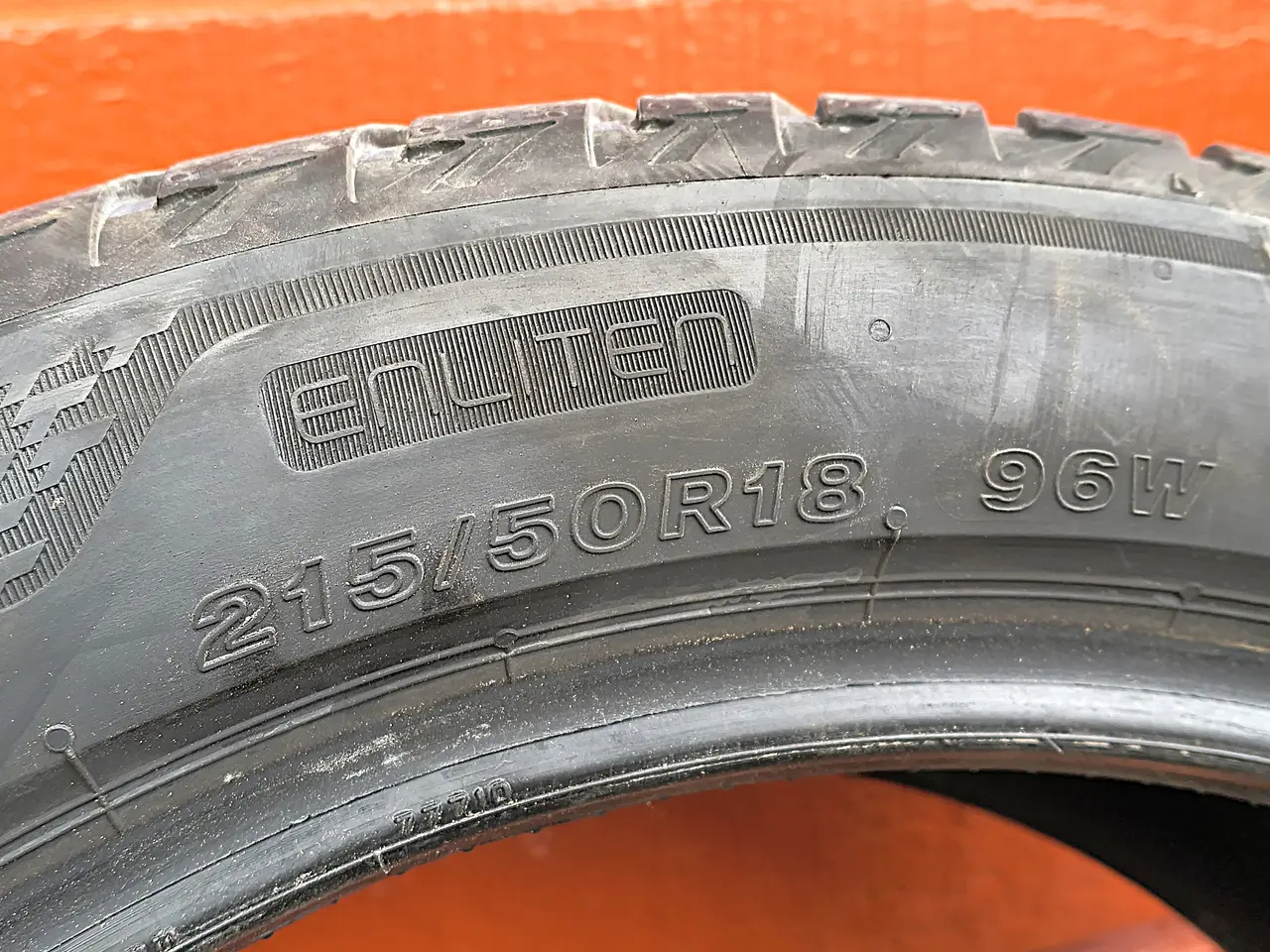 Billede 7 - 215/50 R18 sommerdæk